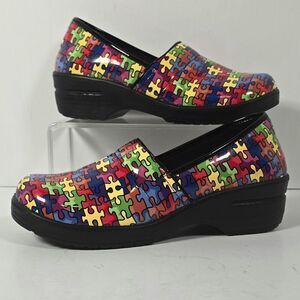 Easy Works Easy Street Clogs Lyndee Puzzle Pieces Women 10W‎ Autism Awareness